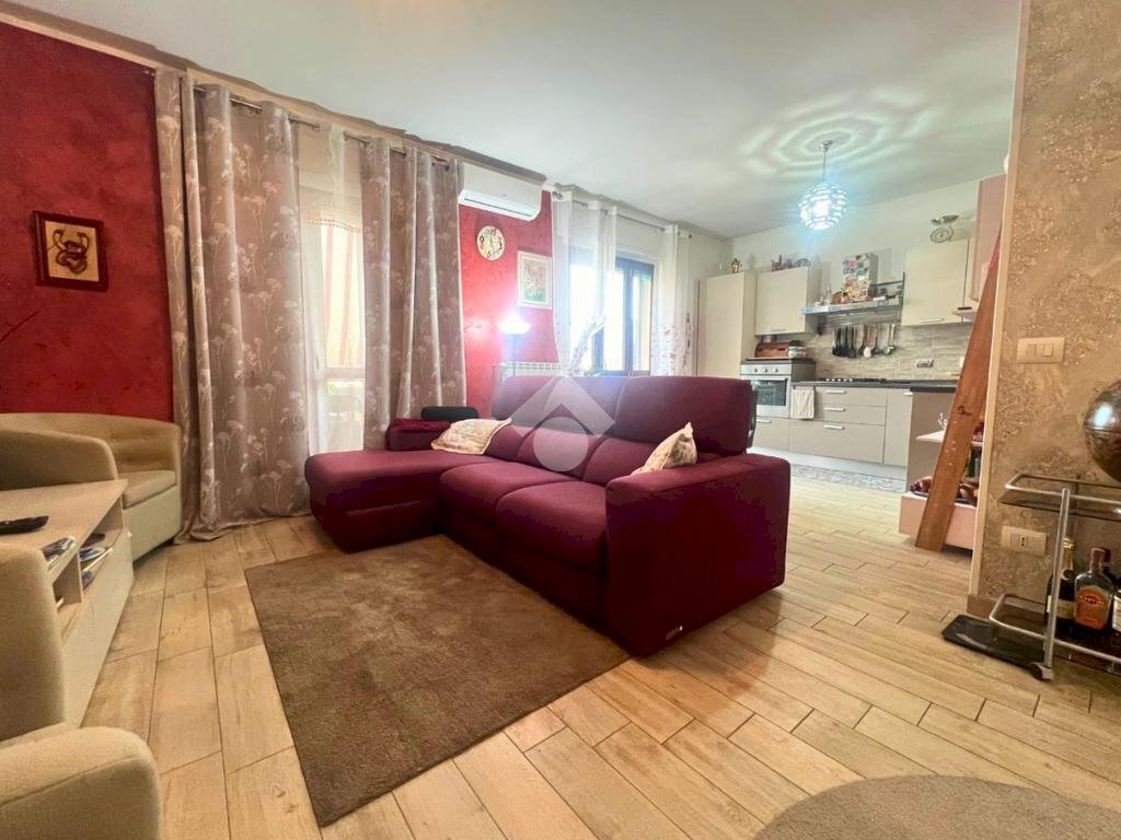 Four-room apartment Via Galileo Ferraris, Santhià - photo 2