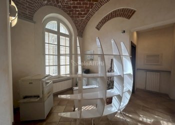 CORRIDOIO INGRESSO1.jpg - Apartment Via XX Settembre 65, Asti - photo 10