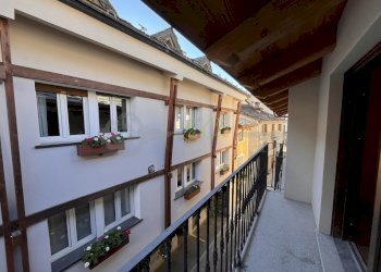 AFFITTO COURMAYEUR: vista balcone - Quadrilocale Via Roma 47, Courmayeur - foto 19