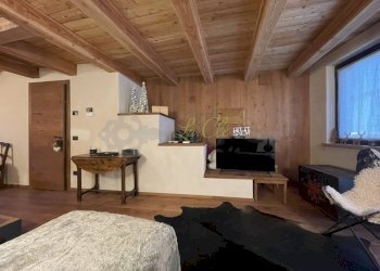 AFFITTO COURMAYEUR: zona giorno - Trilocale Via Roma 47, Courmayeur - foto 2