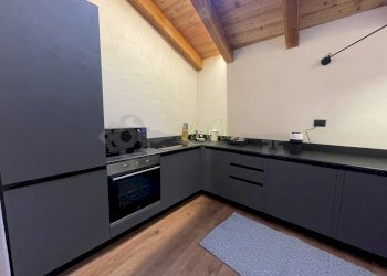 AFFITTO COURMAYEUR: cucina - Trilocale Via Roma 47, Courmayeur - foto 8