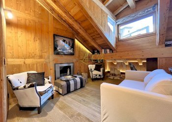 VENDITA COURMAYEUR - SOGGIORNO - Mansarda Via Circonvallazione 11, Courmayeur - foto 2
