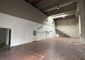 interno - Commercial Premises sp231 km 79.400, Modugno - photo 9