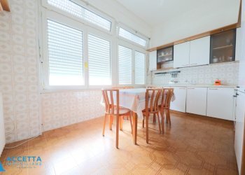 cucina - Appartamento Via Giuseppe Garibaldi 15, Taranto - foto 6