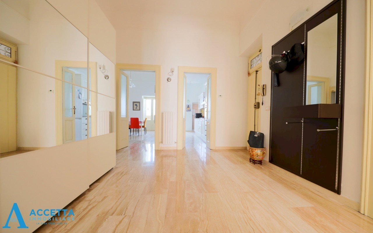 ingresso - Trilocale Via Duca degli Abruzzi 14, Taranto - foto 2