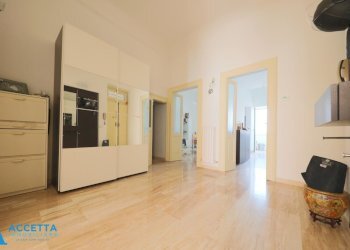 ingresso - Trilocale Via Duca degli Abruzzi  14, Taranto - foto 8