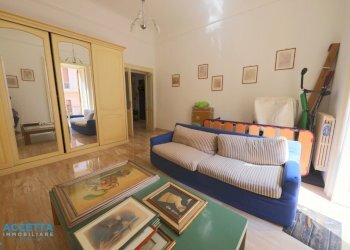 stanza - Trilocale Via Duca degli Abruzzi  14, Taranto - foto 12
