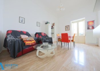 stanza - Trilocale Via Duca degli Abruzzi  14, Taranto - foto 21