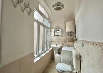 Two-room apartment Via Giuseppe Cesio, Altare - photo 13