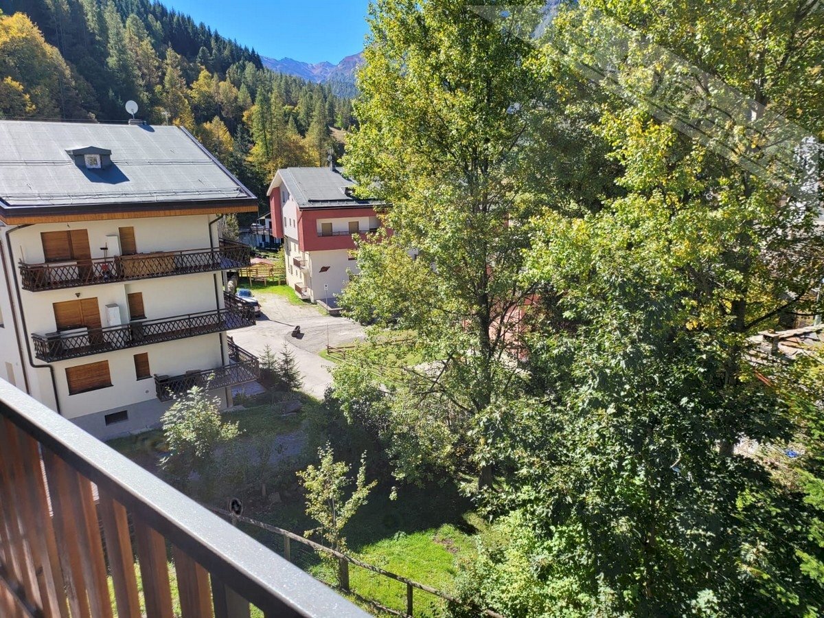 Three-room apartment Condominio il rifugio , snc, Prali - photo 3