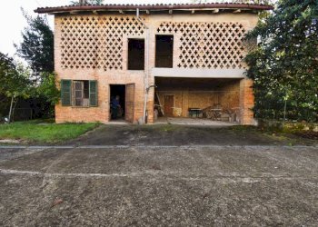 Facciata - Rustico via Collina Forni, Montaldo Scarampi - foto 42