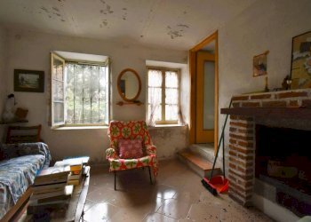 Salone - Rustico via Collina Forni, Montaldo Scarampi - foto 12