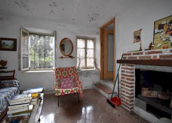 Salone - Rustico via Collina Forni, Montaldo Scarampi - foto 13