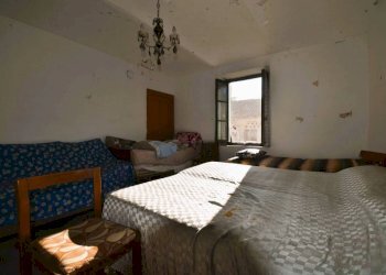 Camera da letto - Rustico via Collina Forni, Montaldo Scarampi - foto 40