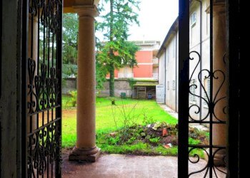 Dettagli - Stabile - Palazzo via Carenzi, 9, Ponte dell'Olio - foto 11