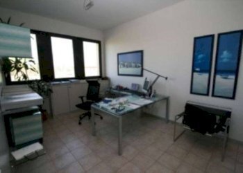 Interno non residenziale - Ufficio Castenaso - foto 4