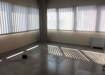 Stanza non arredata - Ufficio via Chieri, Andezeno - foto 4