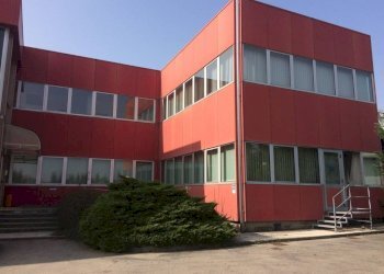 Facciata - Ufficio via Chieri, Andezeno - foto 1