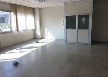 Stanza non arredata - Ufficio via Chieri, Andezeno - foto 5