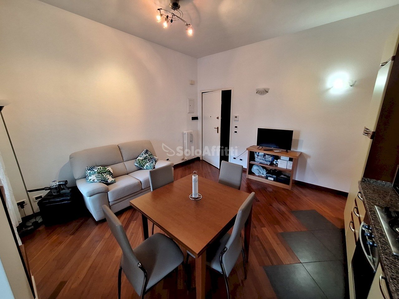 SOGGIORNO LATO COTTURA - Appartamento Via Giovanni Marradi 169, Livorno - foto 3