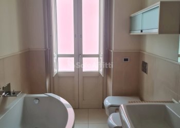 Servizio - Three-room apartment Via Fratellli Bandiera, Pescara - photo 16