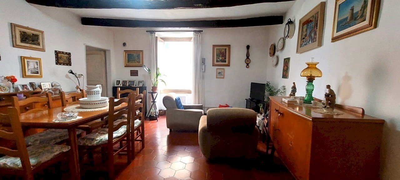 soggiorno (1).jpeg - Quadrilocale Via San Leonardo, Imperia - foto 1