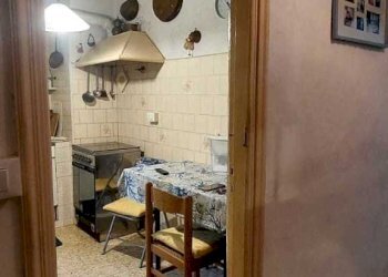 corridoio (3).jpeg - Quadrilocale Via San Leonardo, Imperia - foto 13