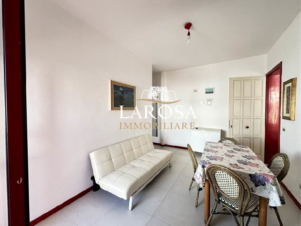 2.jpg - Four-room apartment Melendugno - photo 3