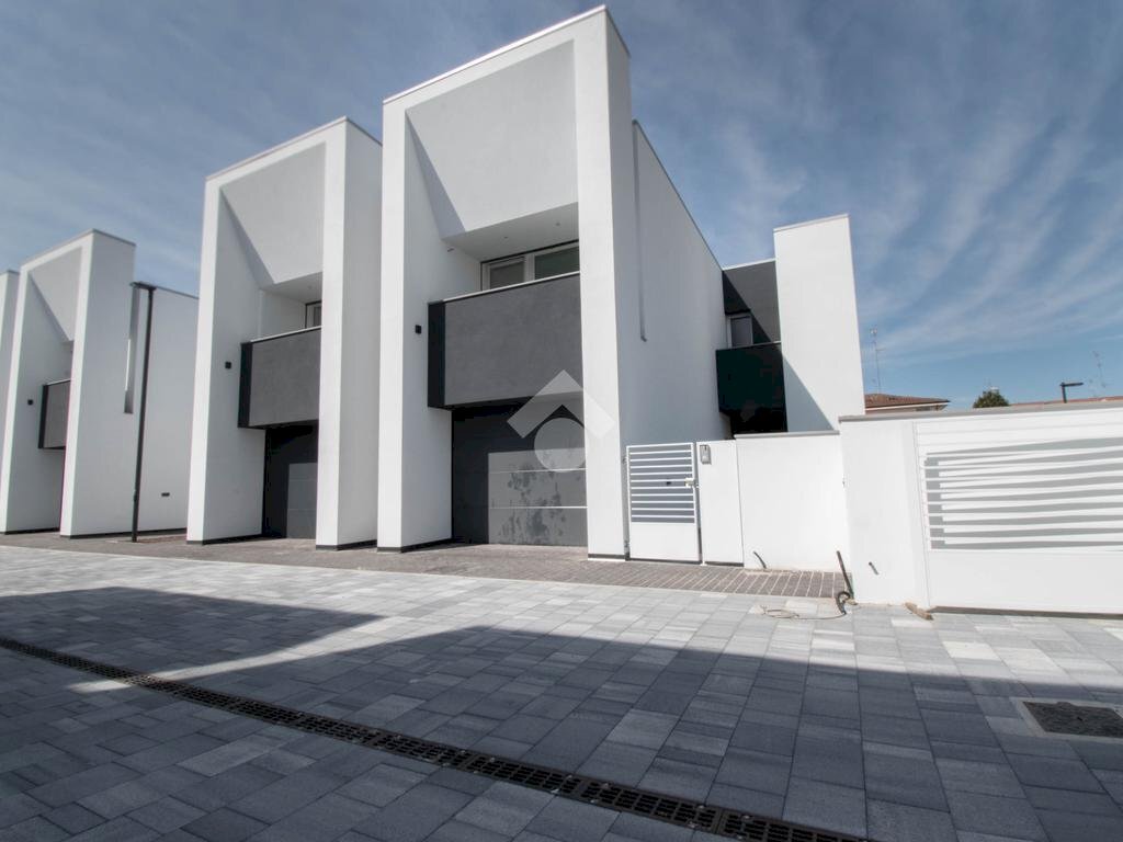 Porzione di casa Via C. Rebucci, Carpi - foto 3