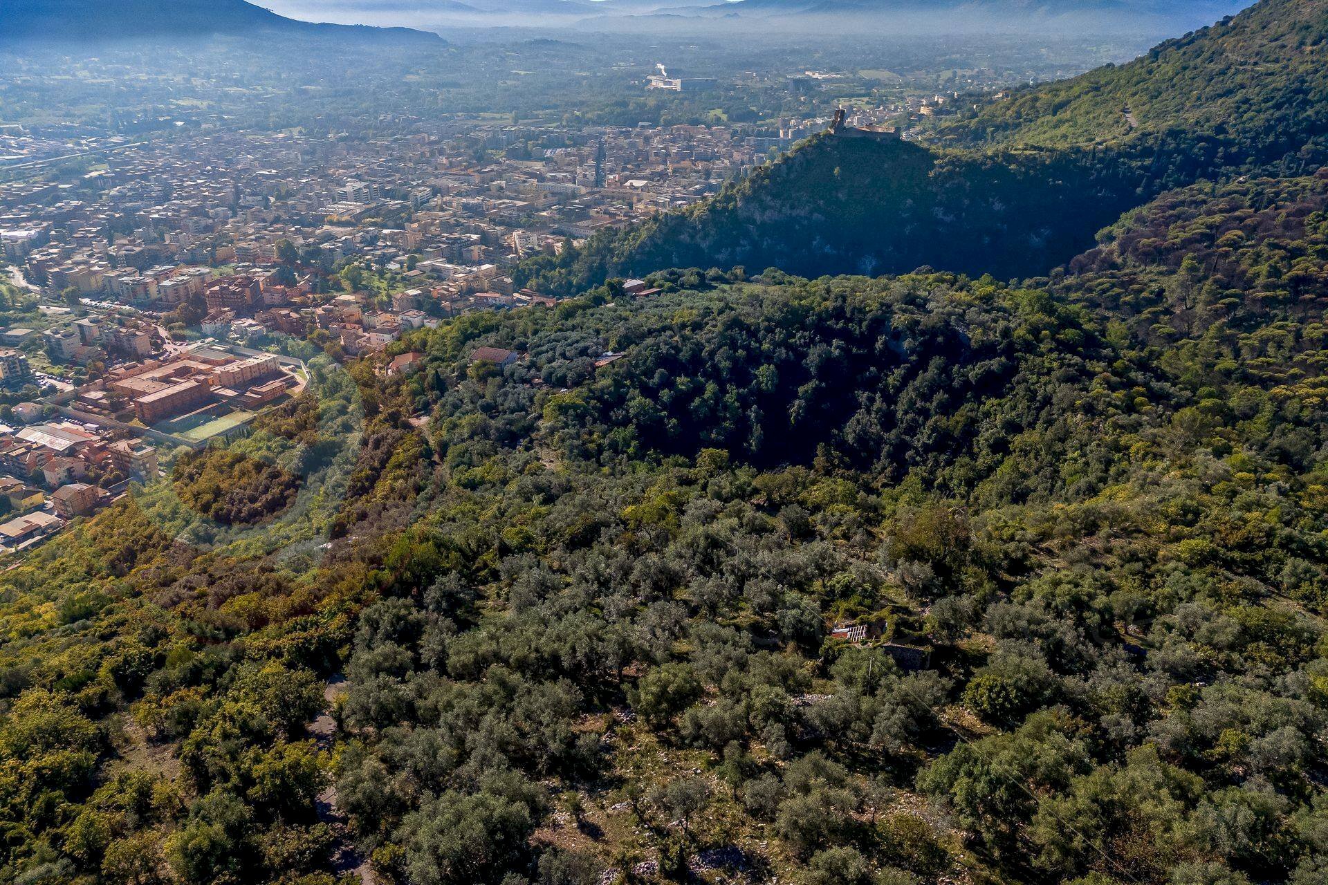 Hotel - Accommodation facility Via Montemaggio, Cassino - photo 2