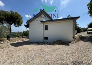 Villa a Schiera MADONNA DEL SOLE, Belvedere Ostrense - foto 14