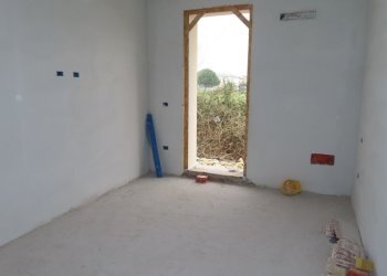 Trilocale Ravenna (zona Porto Fuori) - foto 1