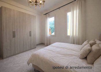 Camera da letto - Three-room apartment via Celio, 65, Ceriana - photo 13