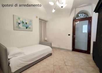 Camera da letto - Three-room apartment via Celio, 65, Ceriana - photo 18