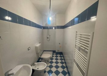 Bagno - Trilocale vicolo Baretti, Valenza - foto 7