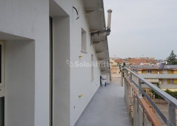 Balcone - Two-room apartment Via Tagliamento, Montesilvano - photo 12