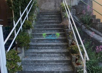 scale.jpg - Bilocale via aurelia 200, Andora - foto 25