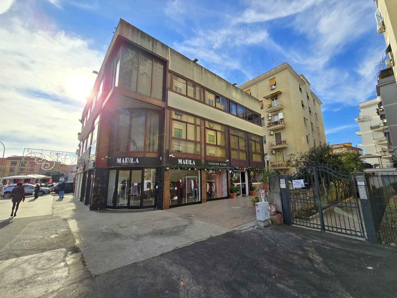 1000199996.jpg - Stable - Palace Via degli Abeti 29, Roma - photo 1