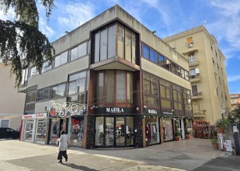 1000199991.jpg - Stabile - Palazzo Via degli Abeti 29, Roma - foto 2