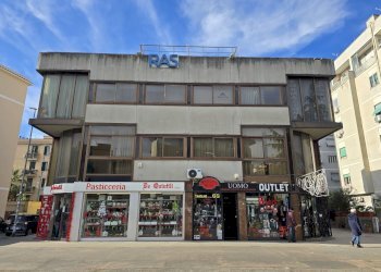 1000199990.jpg - Stabile - Palazzo Via degli Abeti 29, Roma - foto 9