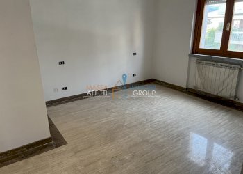 IMG_2621.JPG - Trilocale Via Zamenhof 47, Carrara - foto 3