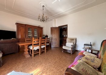 0011.JPG - Casa indipendente Via Fienile di Sopra 7, Licciana Nardi - foto 12