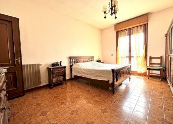 015.JPG - Casa indipendente Via Fienile di Sopra 7, Licciana Nardi - foto 15