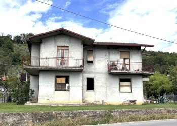 032.JPG - Casa indipendente Via Fienile di Sopra 7, Licciana Nardi - foto 30