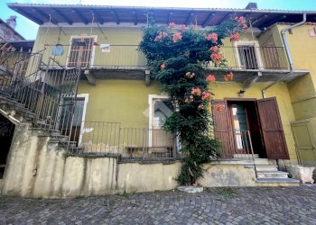 Two-room apartment Via Pietro Lavezzi, Bussoleno - photo 2