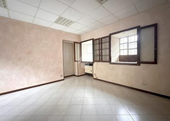 Two-room apartment Via Pietro Lavezzi, Bussoleno - photo 4