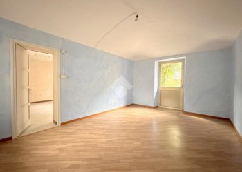 Two-room apartment Via Pietro Lavezzi, Bussoleno - photo 11