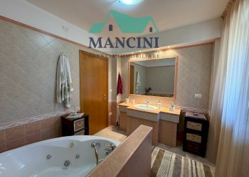 Casa indipendente VERZIERE, Jesi - foto 11