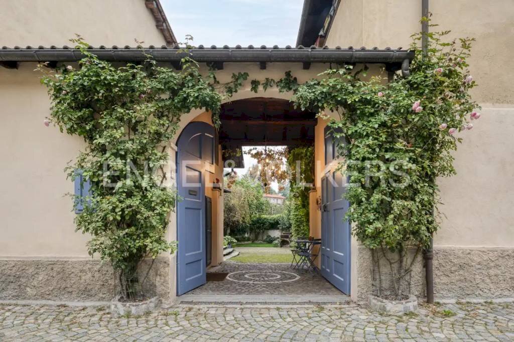 Facciata - Rustico via Guglielmo Abate, Peveragno - foto 2