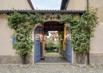 Facciata - Rustico via Guglielmo Abate, Peveragno - foto 2